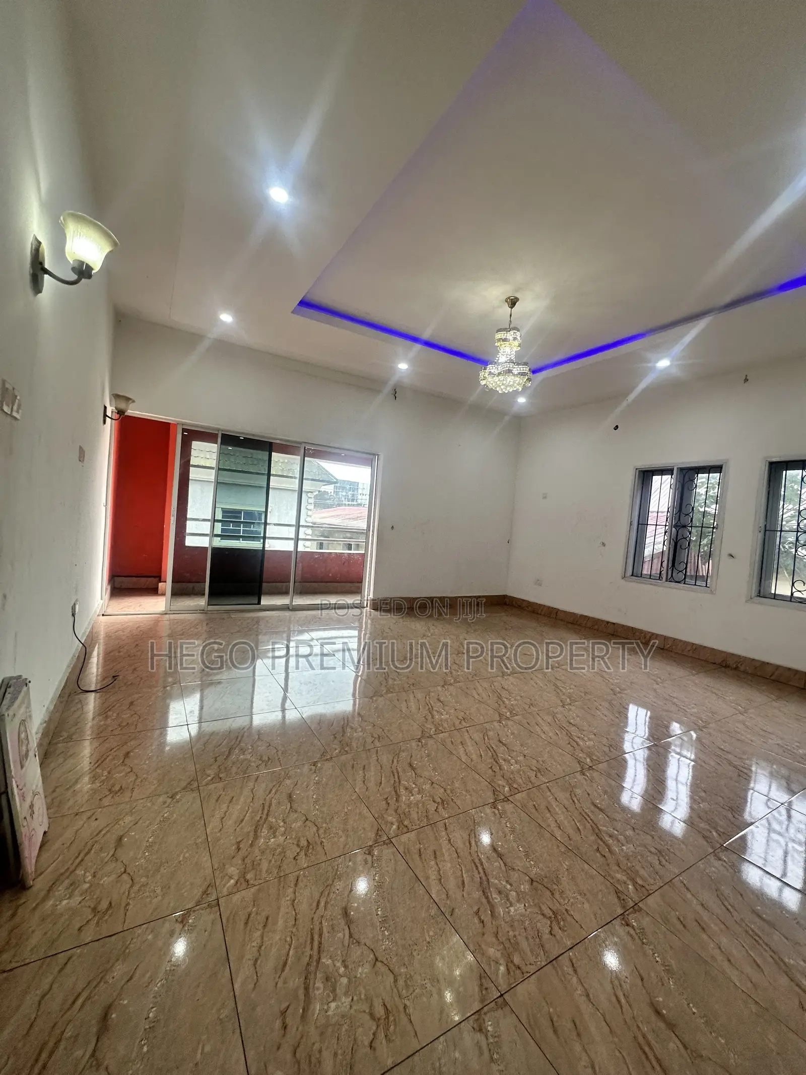 3bdrm Apartment in Tomiba Extension, GRA Phase 2 / Port-Harcourt