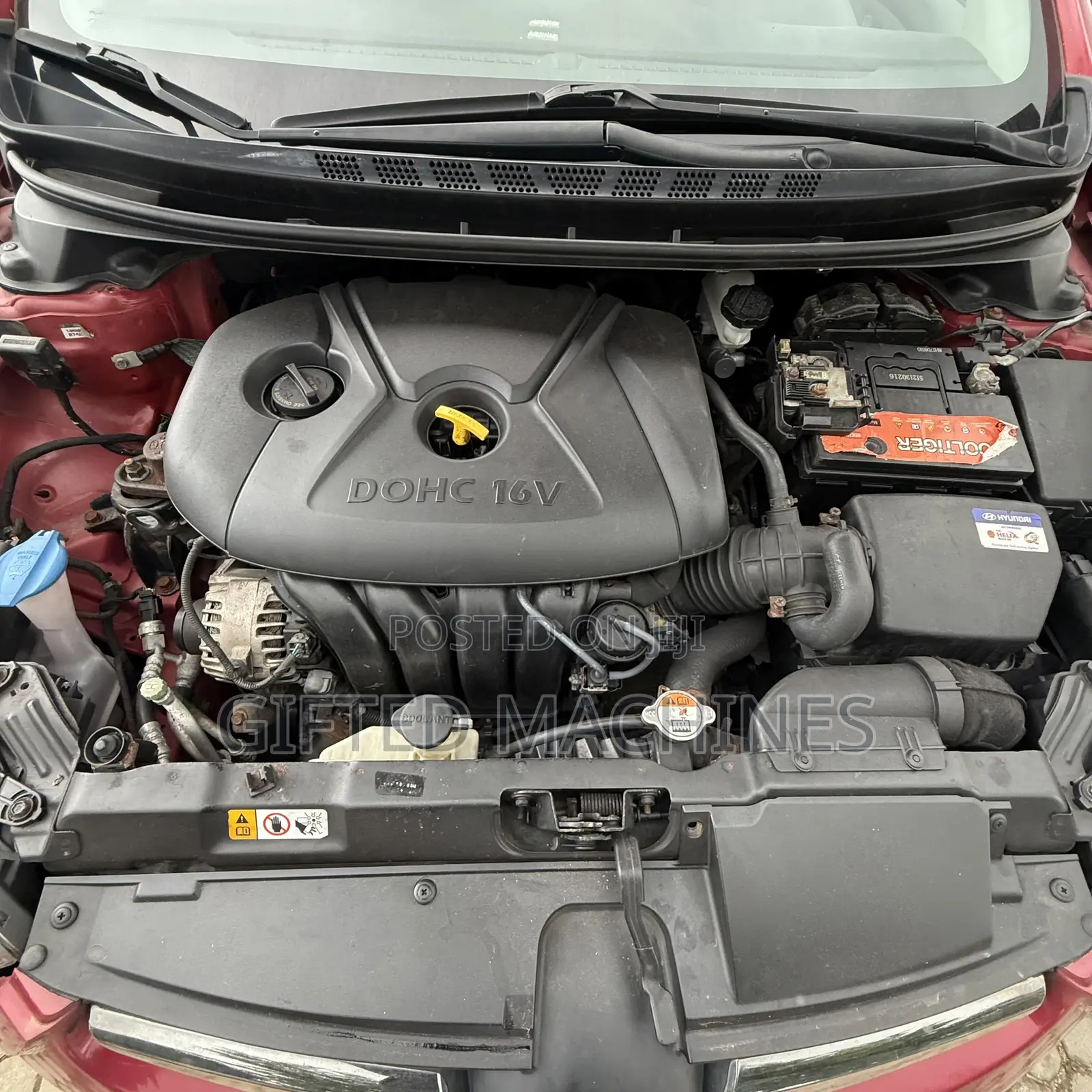 Hyundai Elantra Limited Sedan FWD (1.8L 4cyl 6A) 2013 Red