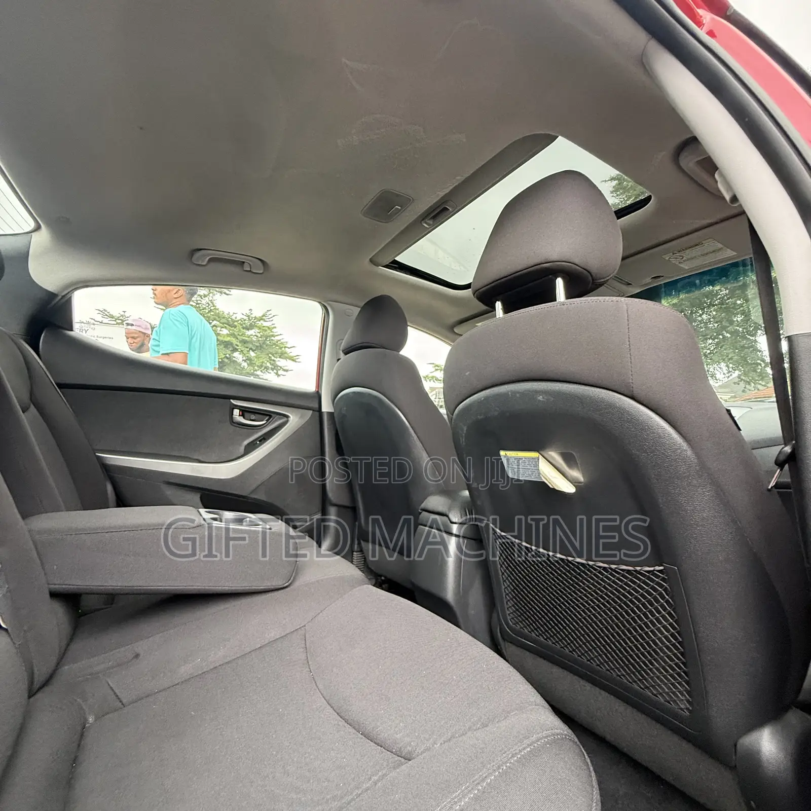 Hyundai Elantra Limited Sedan FWD (1.8L 4cyl 6A) 2013 Red
