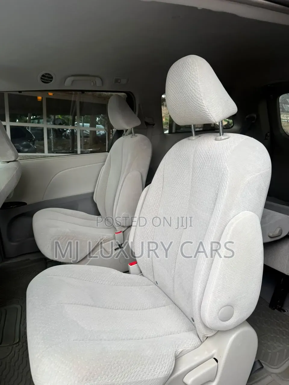 Toyota Sienna 2010 Gray