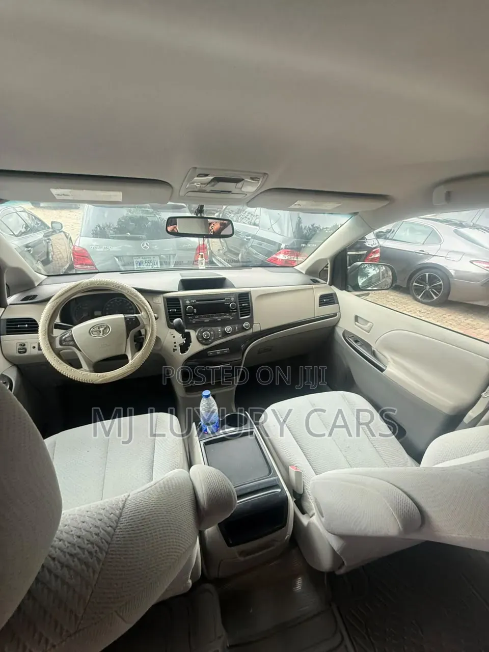 Toyota Sienna 2010 Gray