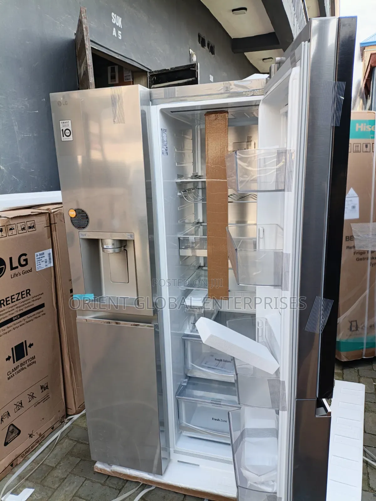 LG Knock Knock Luxury Side by Side Fridgw