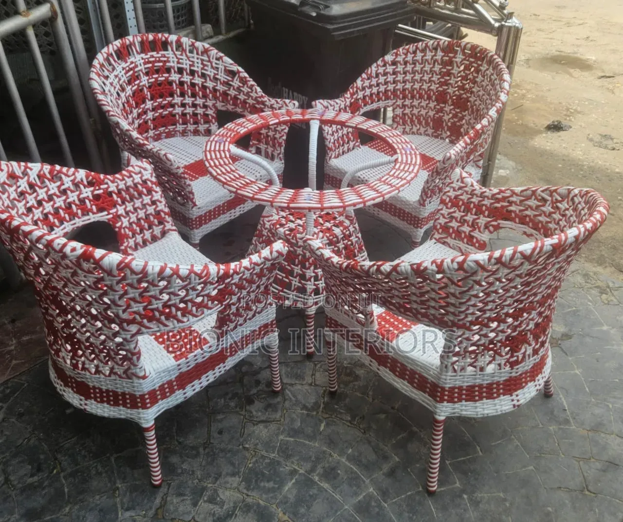 Restaurant Rattan Furniture With Centre Table