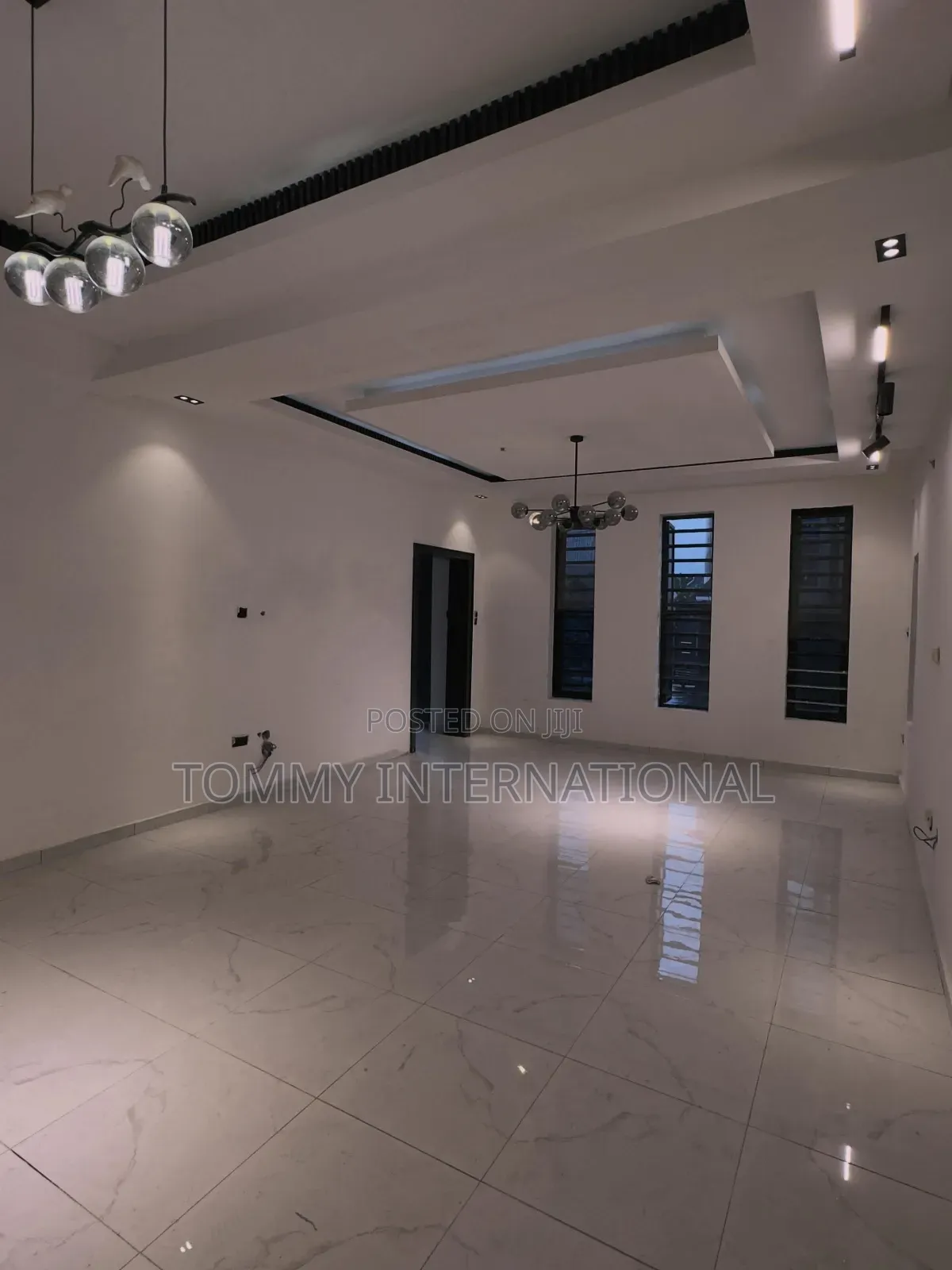 4bdrm Duplex in Akwaka Estate, Port-Harcourt for sale