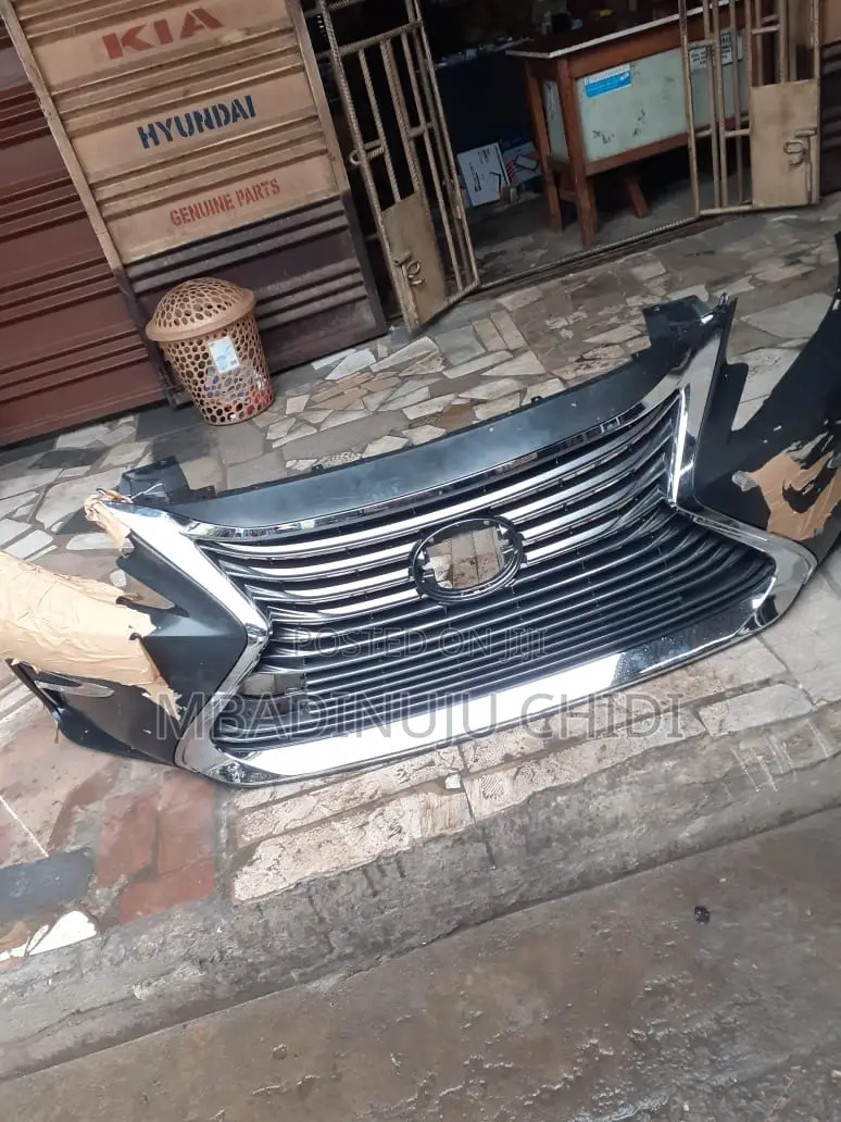 Complete Front Bumper Es350 2018
