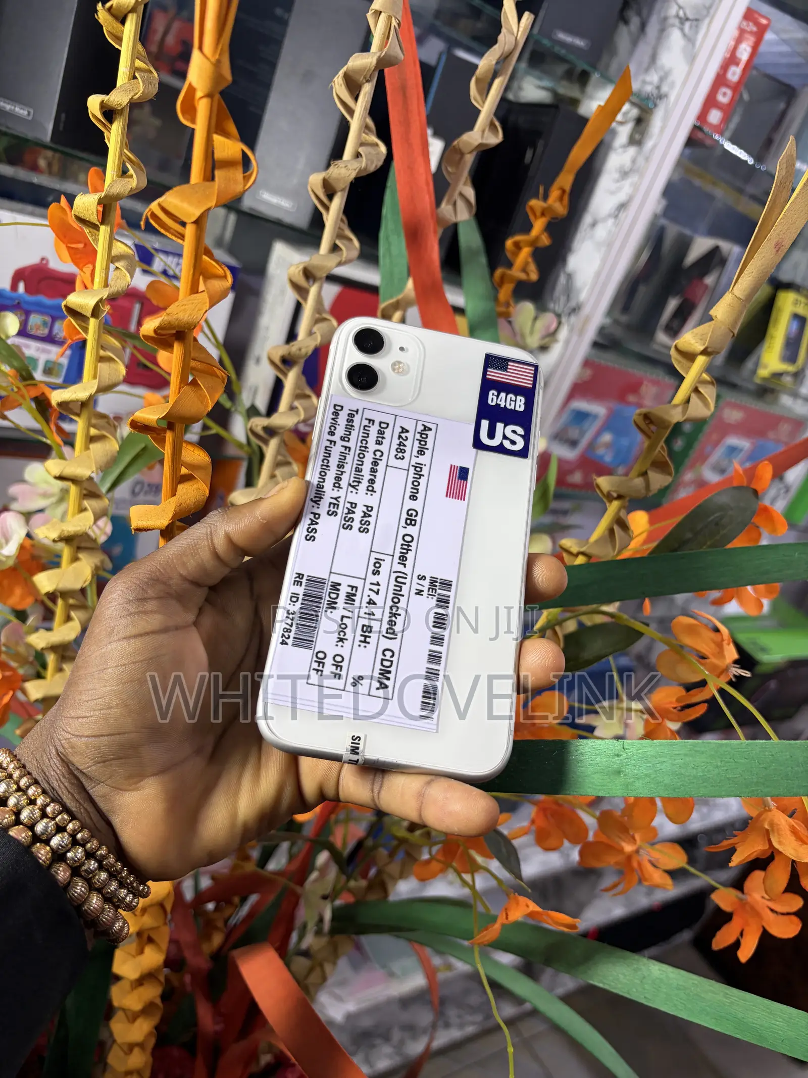 Apple iPhone 11 64 GB White