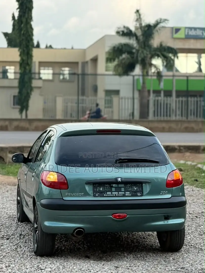 Peugeot 206 2004 Green
