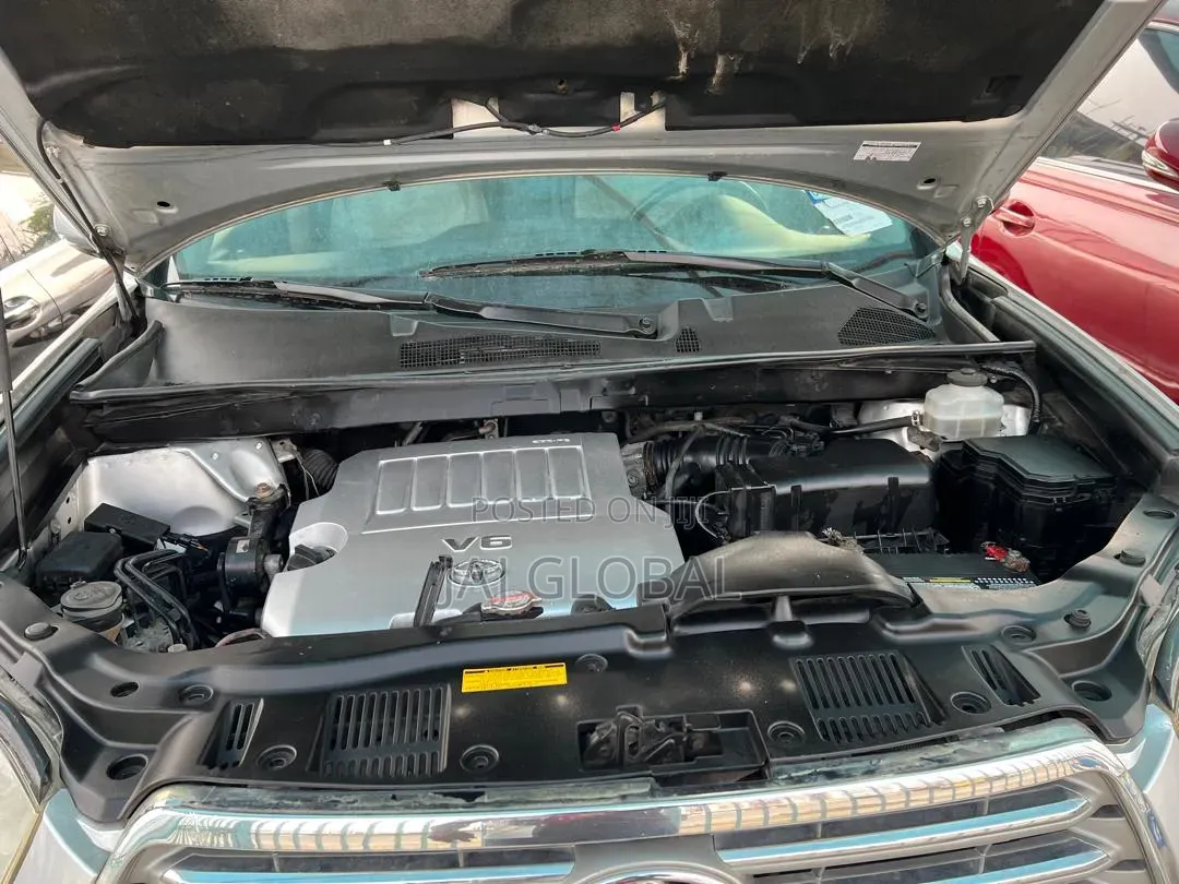 Toyota Highlander 2008 Silver