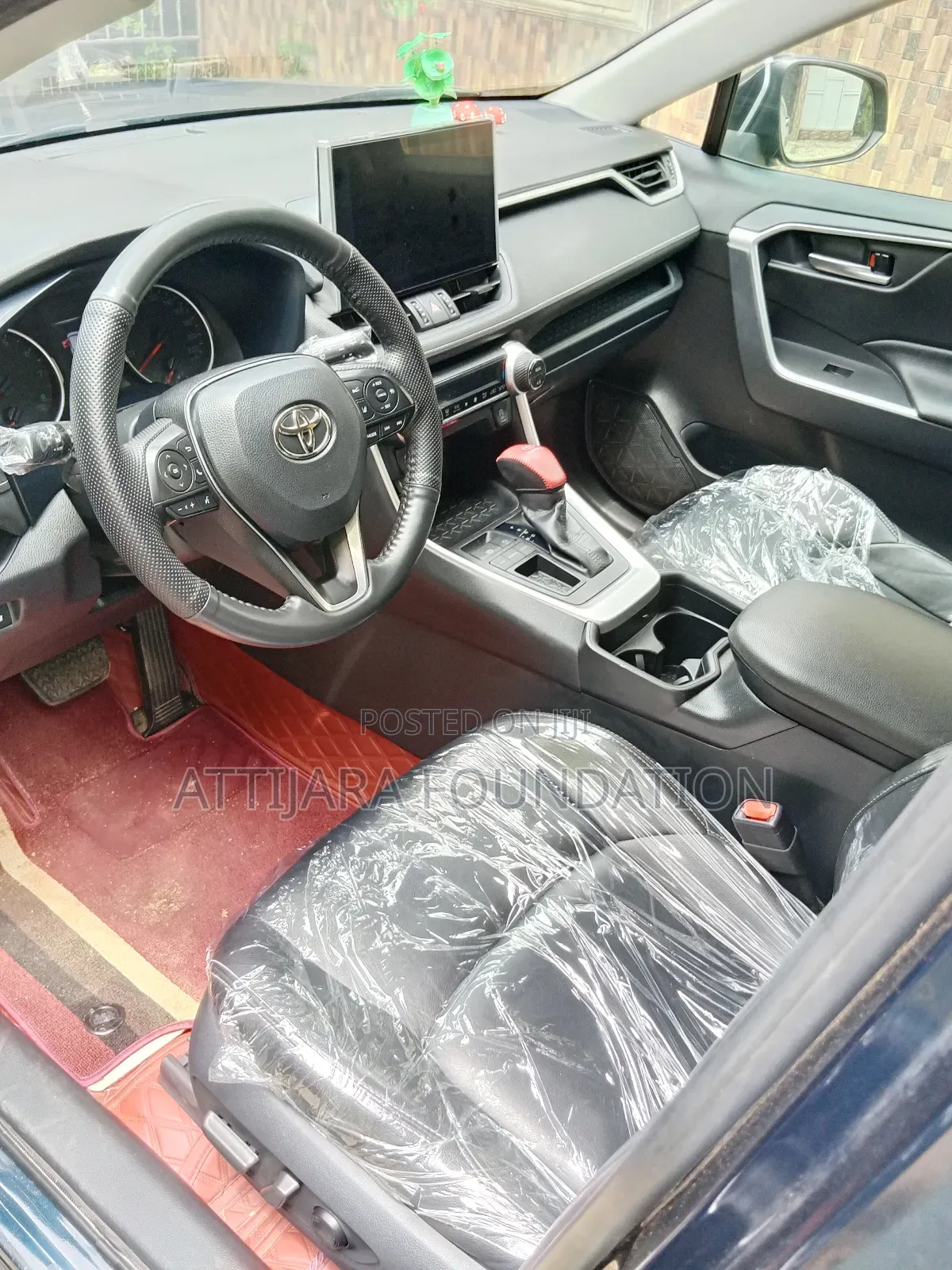Toyota RAV4 2023 Blue