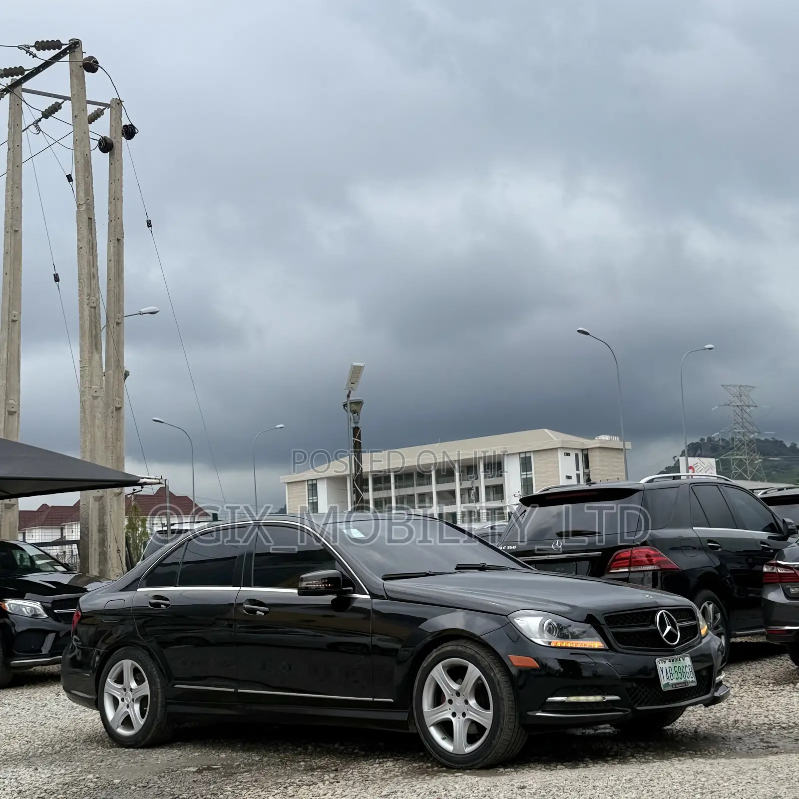 Mercedes-Benz C350 2012 Black