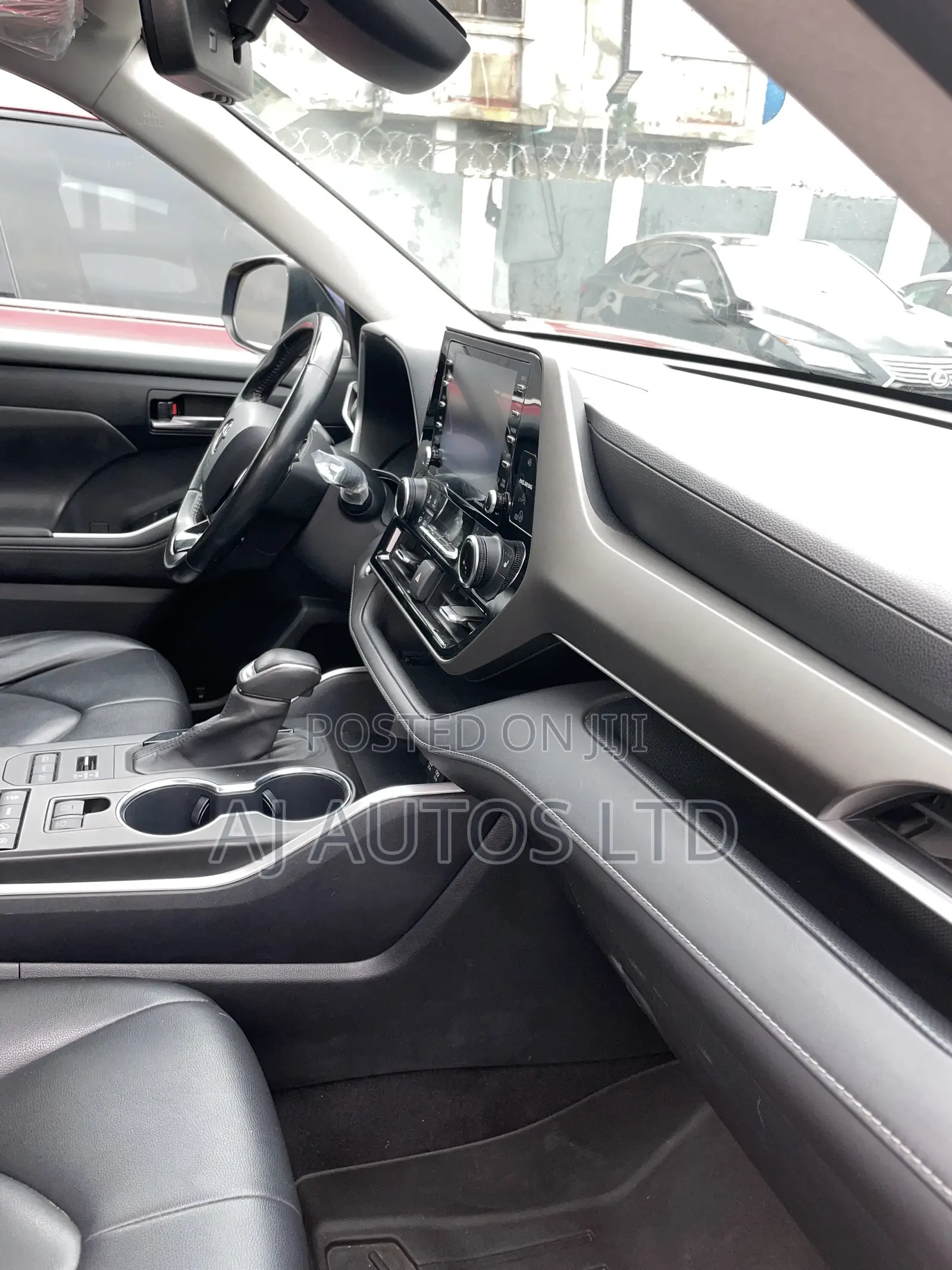 Toyota Highlander Limited 2021 Blue