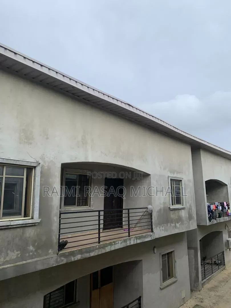 Furnished 2bdrm Apartment in Otunla, Lakowe for rent