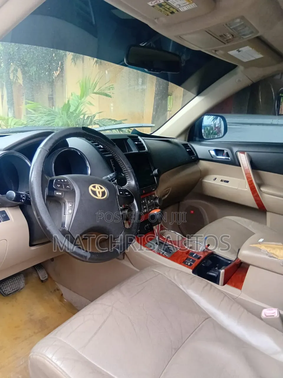 Toyota Highlander 2010 Gold