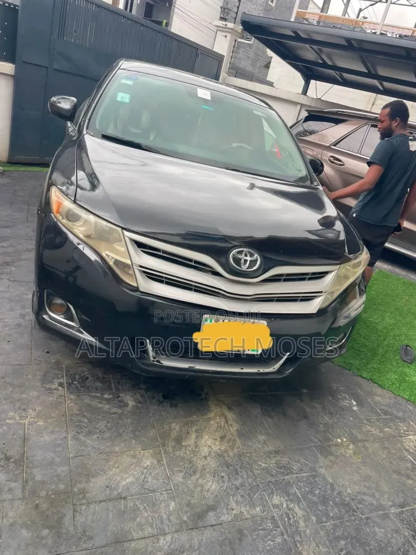 Toyota Venza 2011 Black