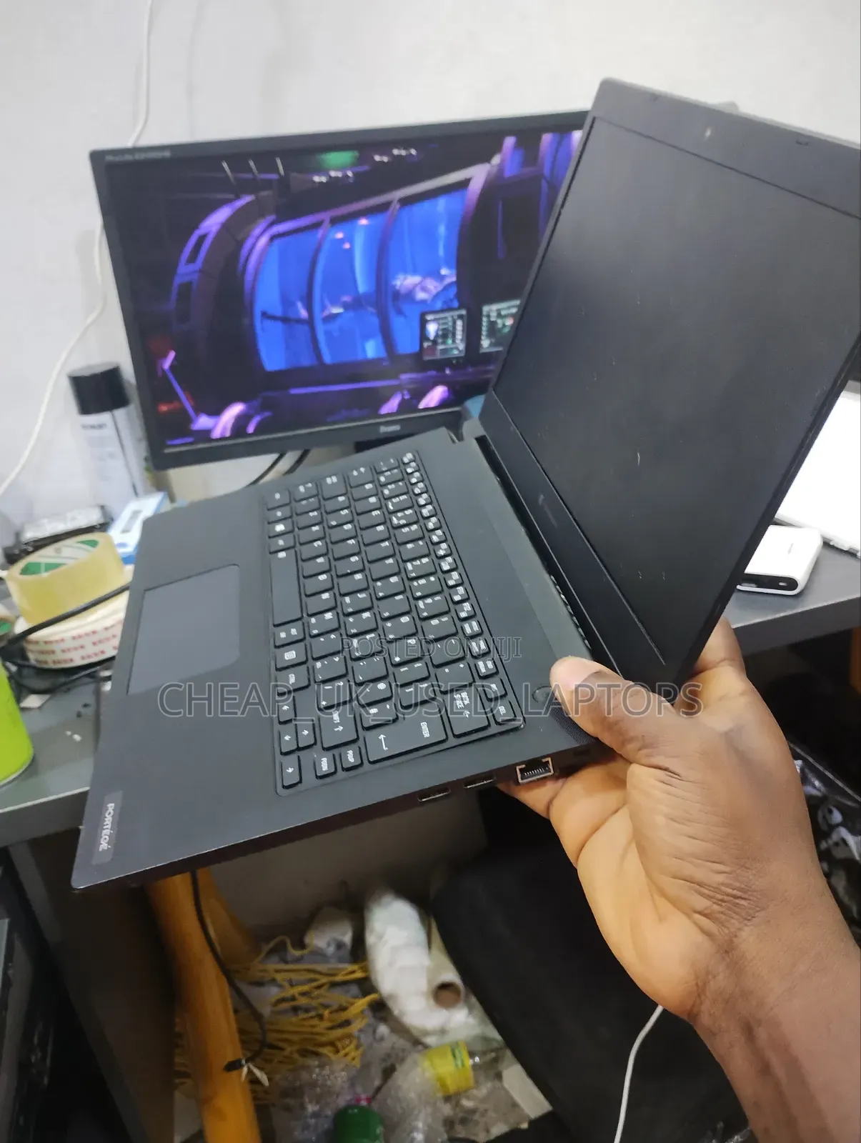 Laptop Toshiba Portege A30 8GB Intel Celeron SSD 128GB