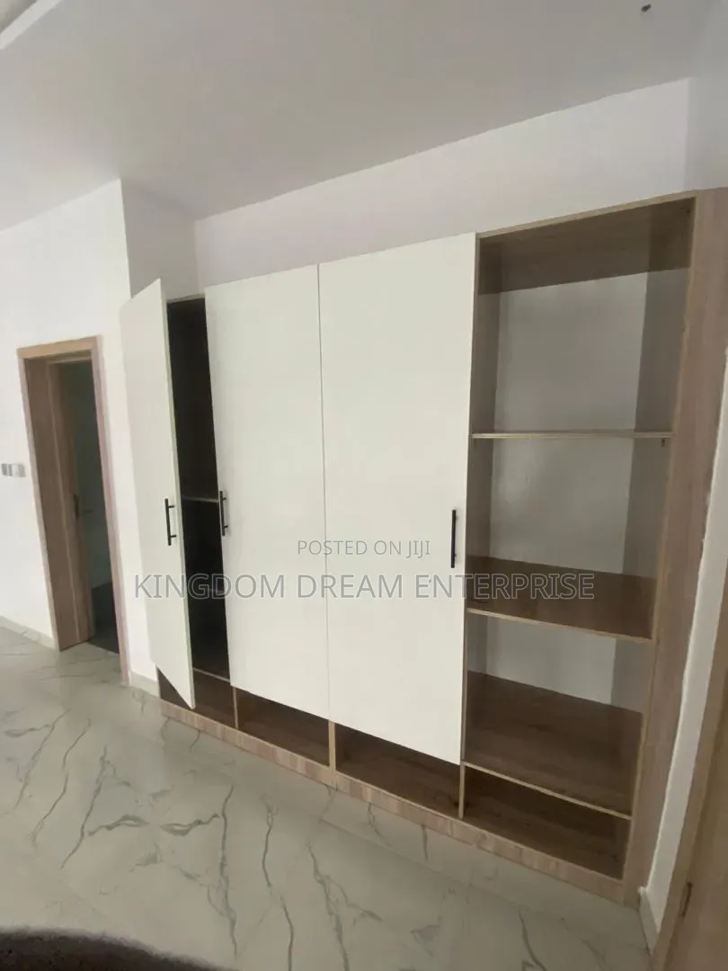 3bdrm Apartment in Ikeja Gra Lagos for sale