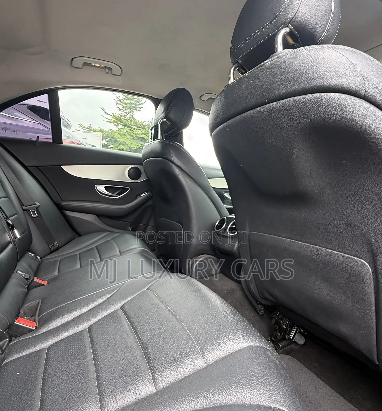 Mercedes-Benz C300 Luxury 4Matic Sedan AWD (2.0L 4cyl 7A) 2016 Black