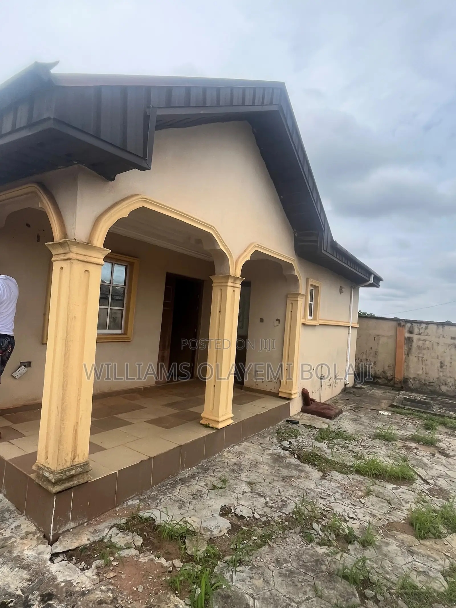 3bdrm Block of Flats in Ado-Odo/Ota for sale