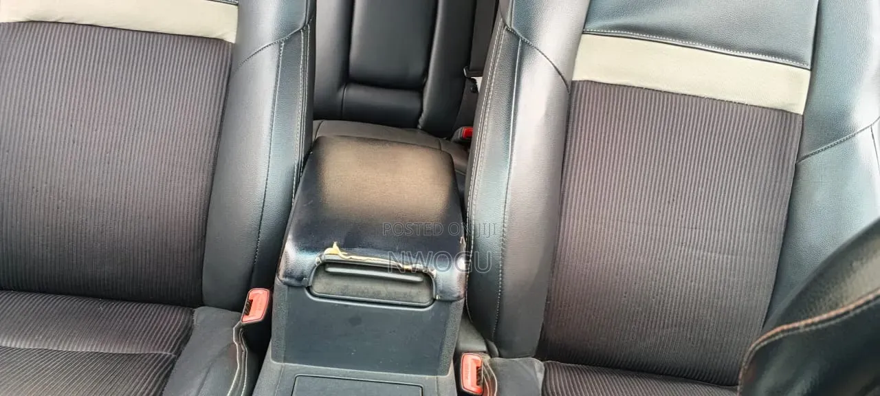 Toyota Camry 2012 Gray
