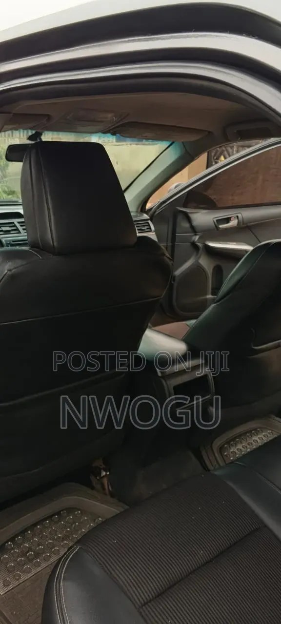 Toyota Camry 2012 Gray