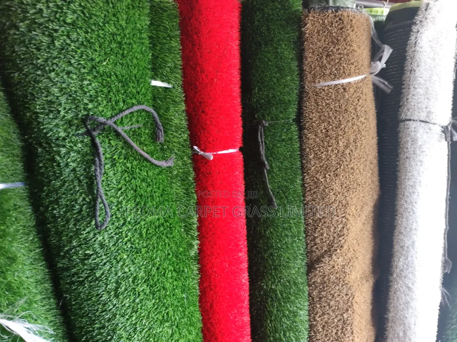 Artificial Grass 30mm. Available in Different Sizes and Colours.