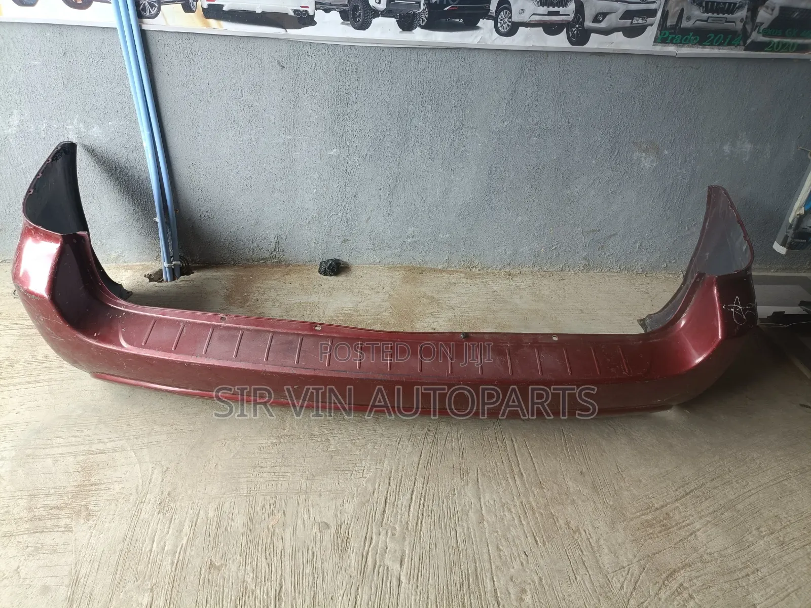Back Bumper Toyota Sienna 2006