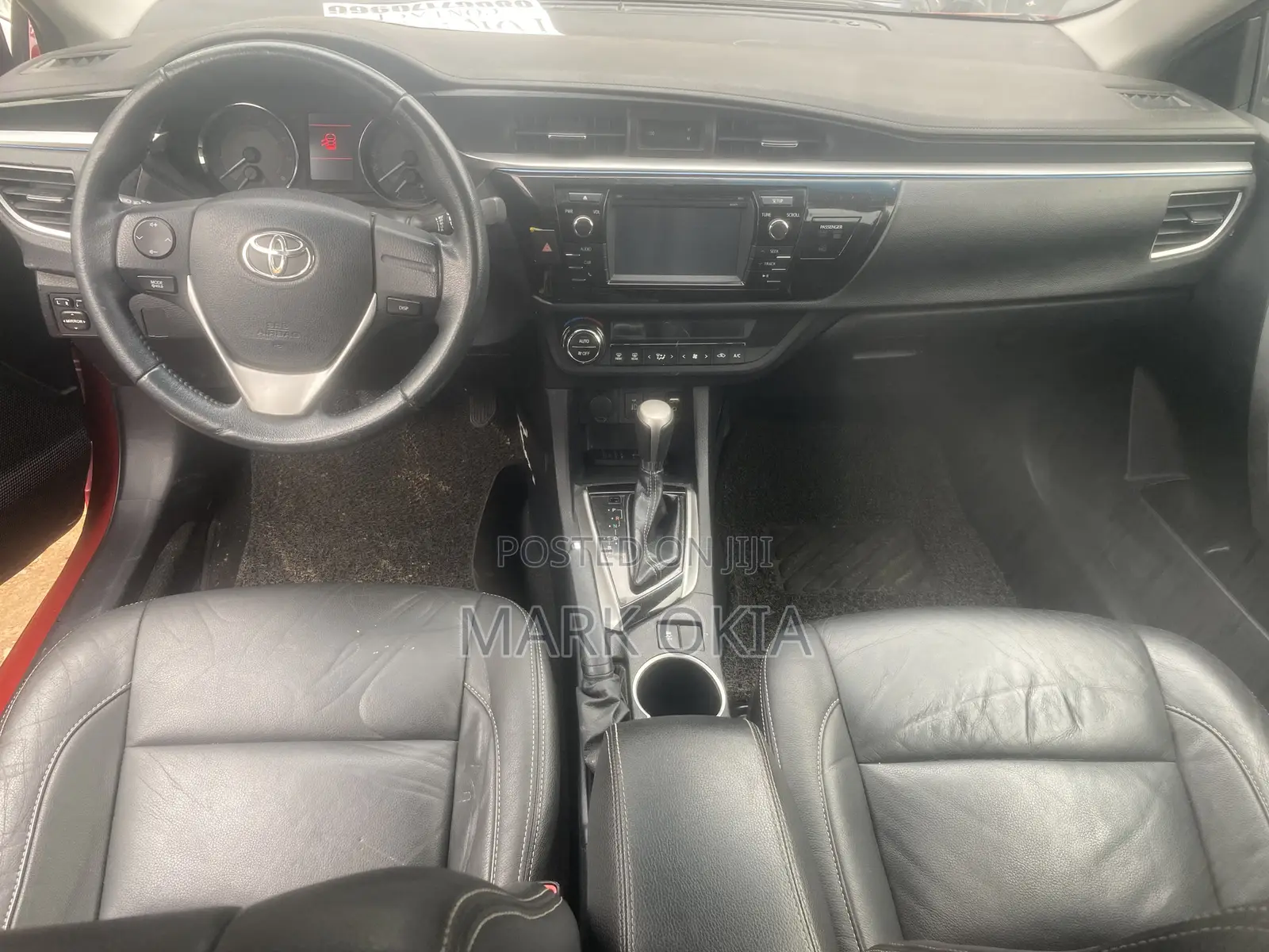 Toyota Corolla 2015 Red