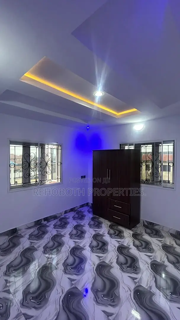 3bdrm Apartment in Bendel Filling, Akala Express for rent