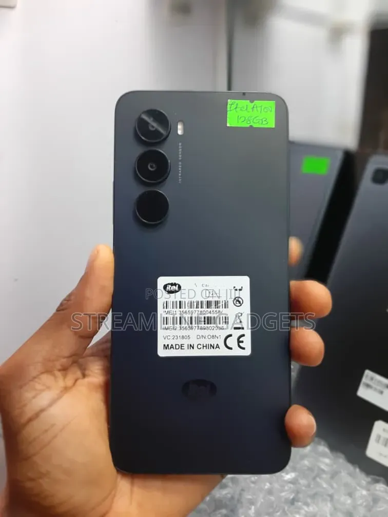 Itel A100 128 GB Black