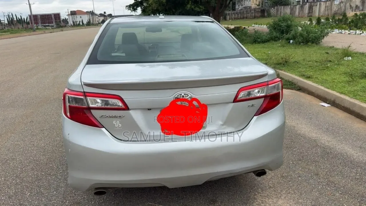 Toyota Camry 2013 Silver