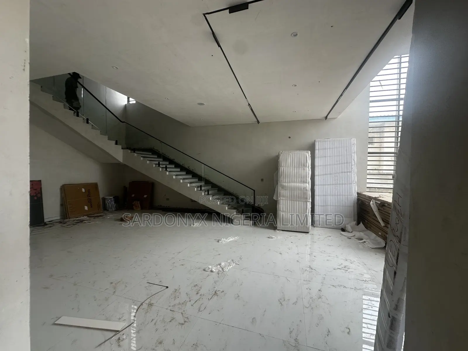 6bdrm Duplex in Festac for sale