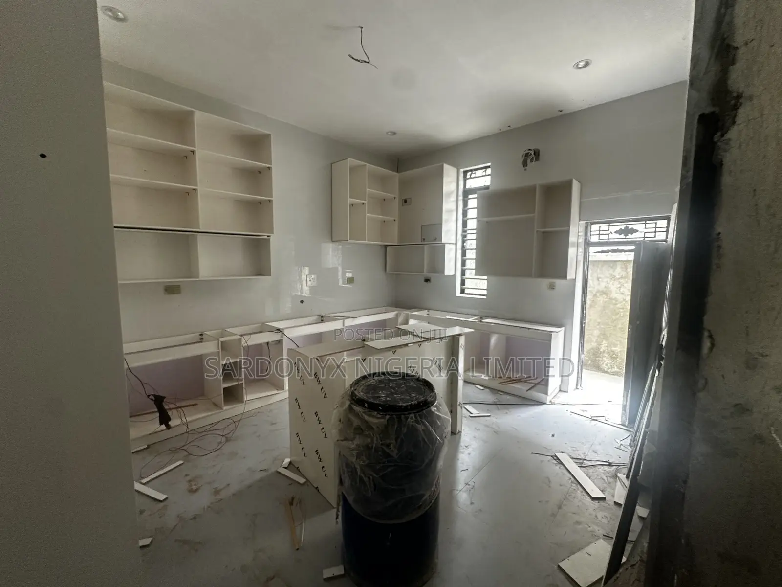 6bdrm Duplex in Festac for sale