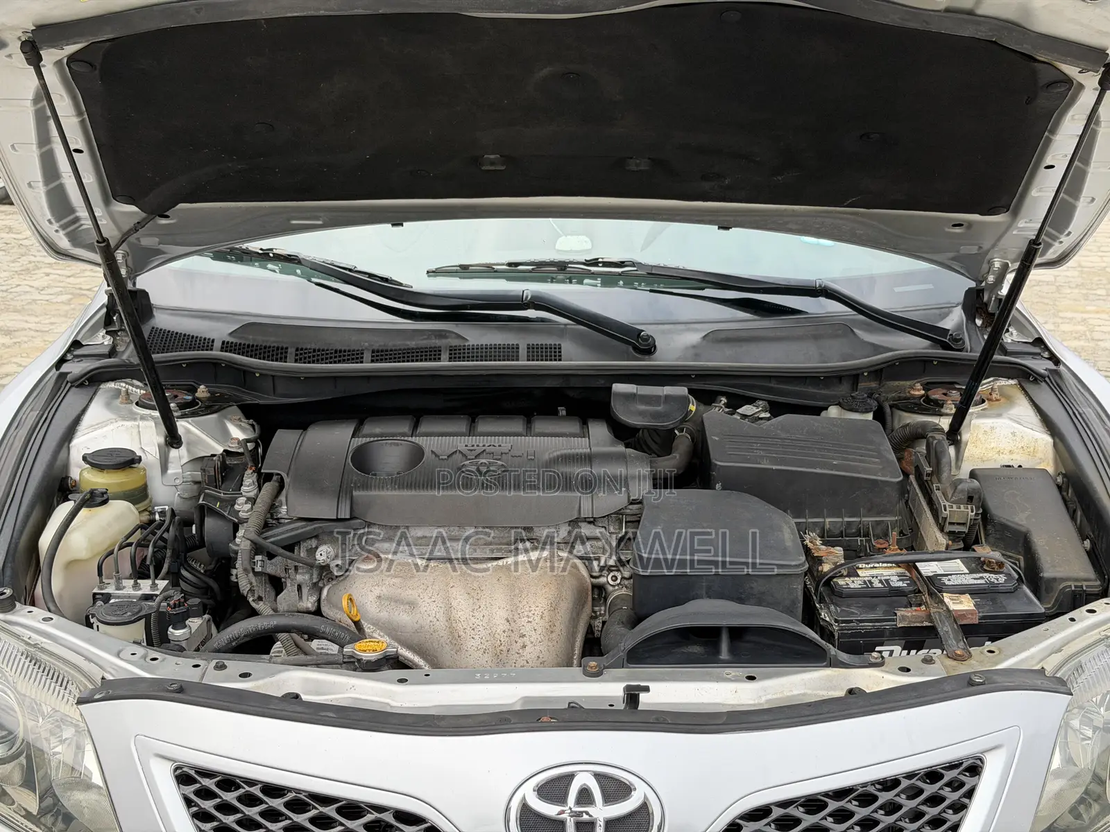 Toyota Camry SE 4dr Sedan (2.5L 4cyl 6A) 2011 Silver