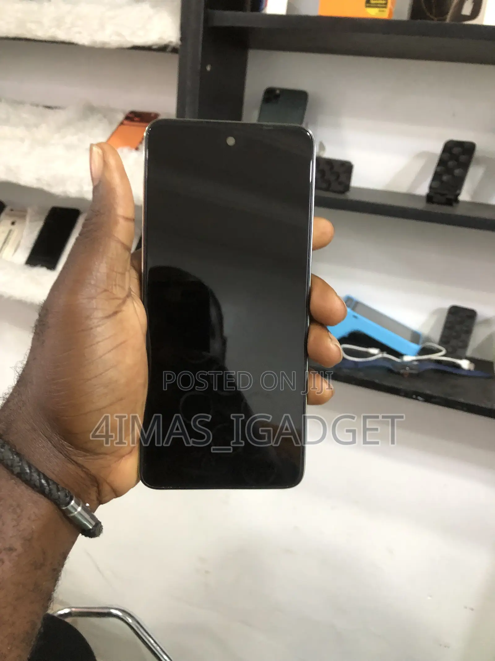 Tecno Spark 20 128 GB Gold