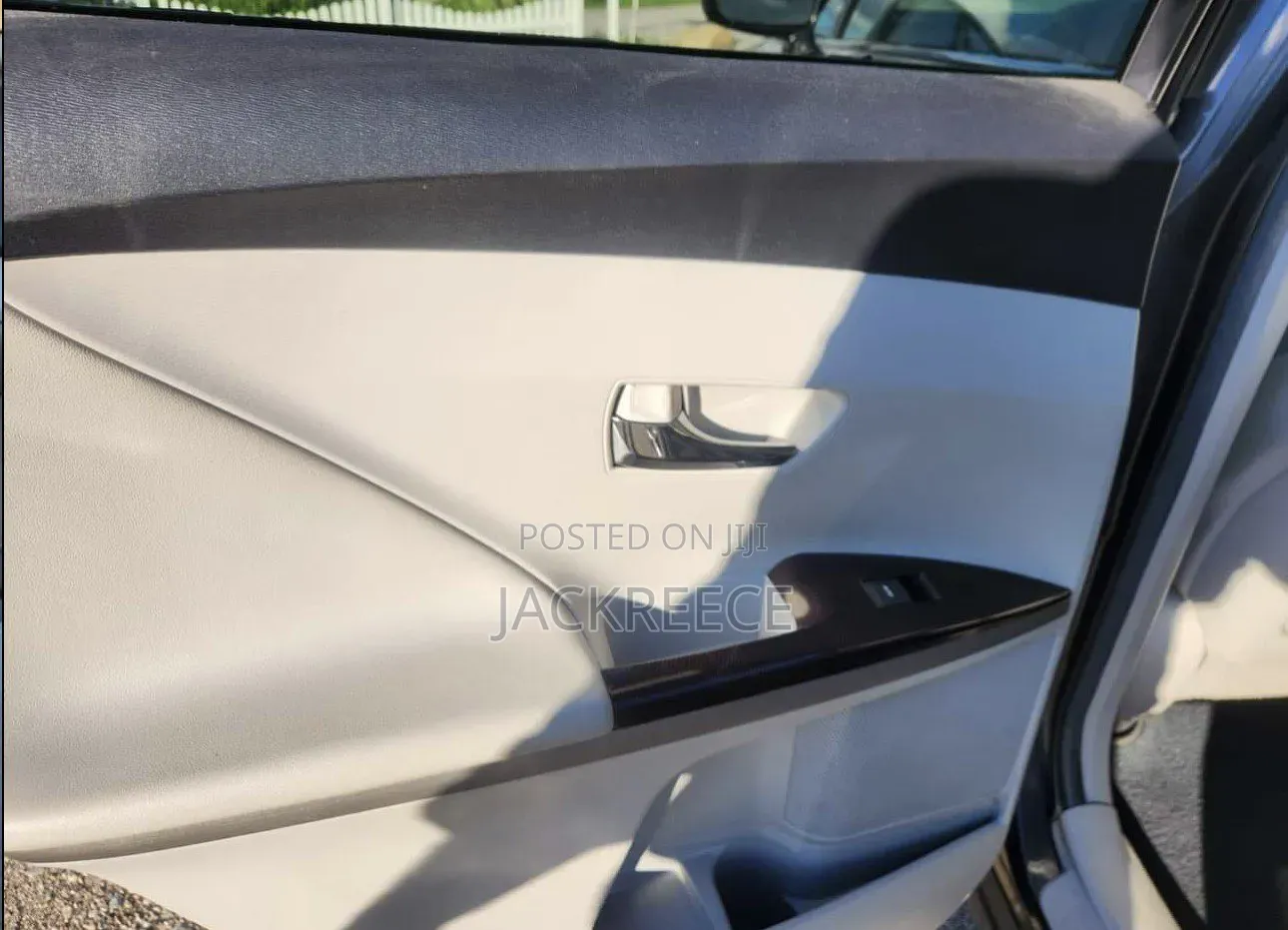 Toyota Venza LE 2013 Black
