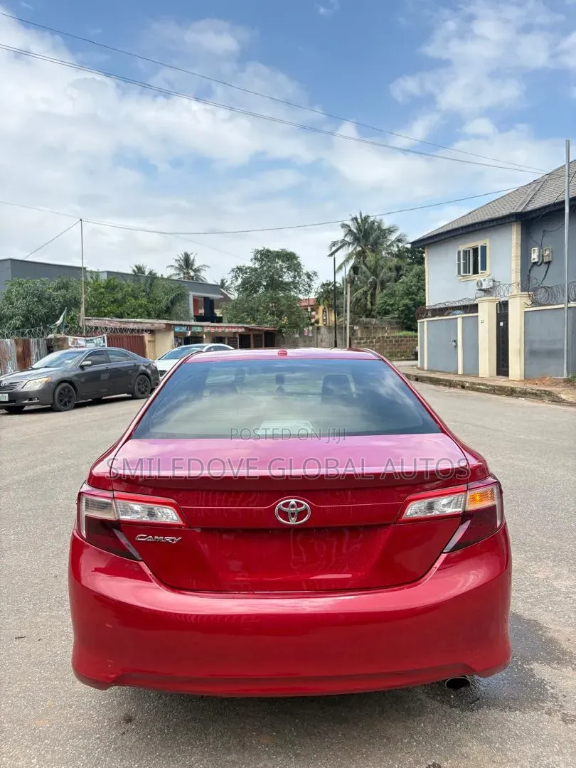 Toyota Camry 2013 Red