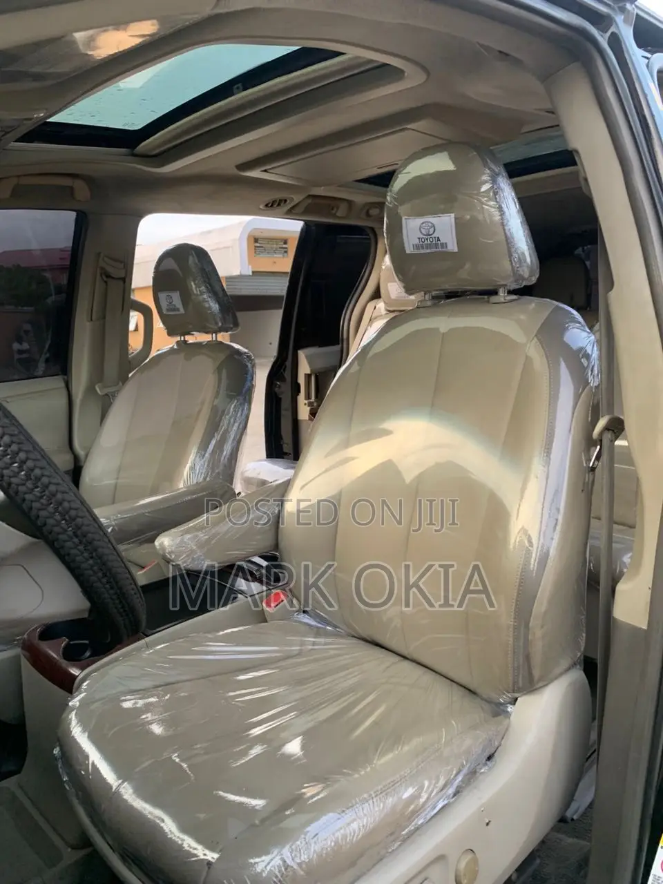 Toyota Sienna 2013 Black