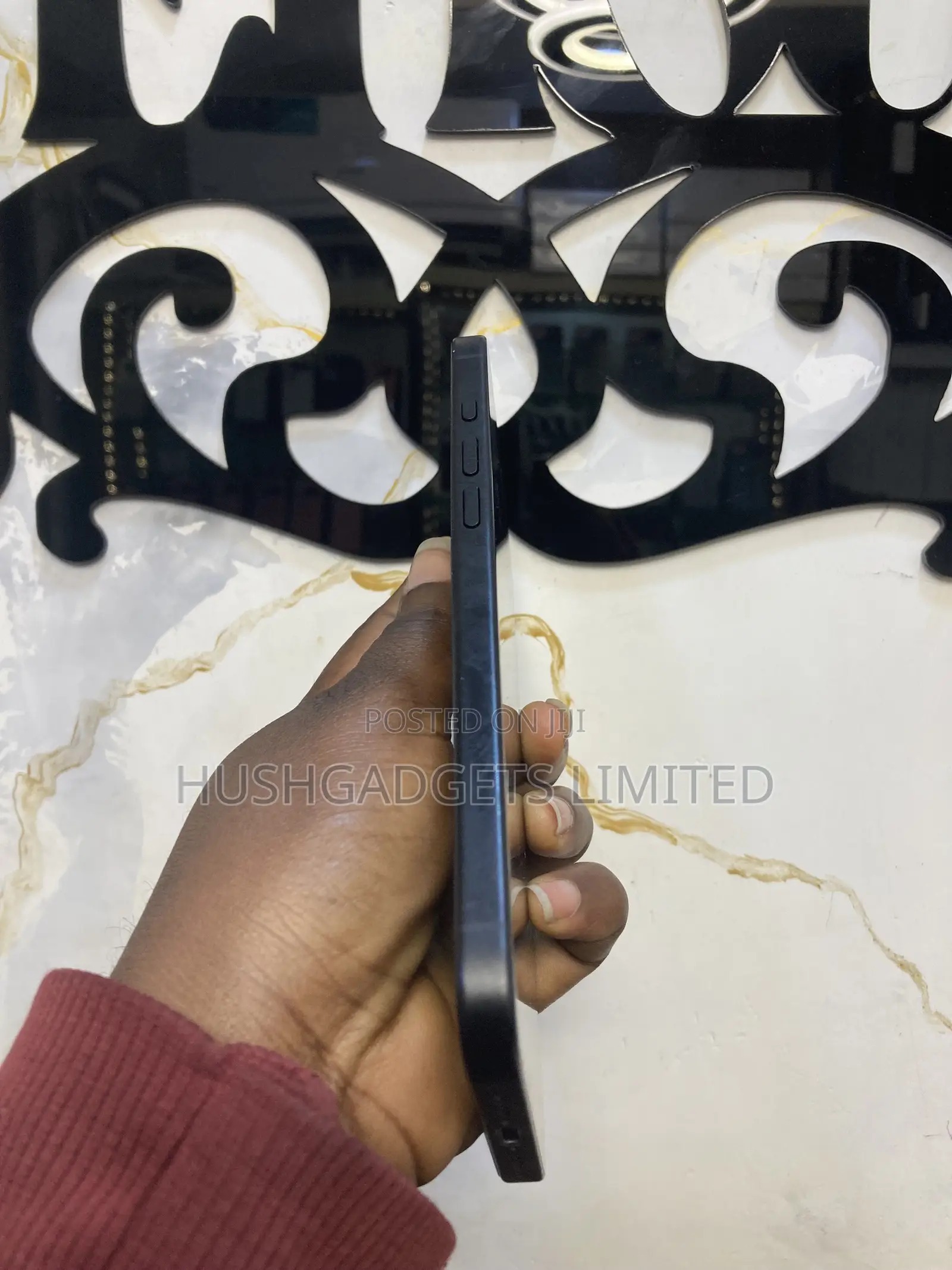 Apple iPhone 16 Plus 128 GB Black