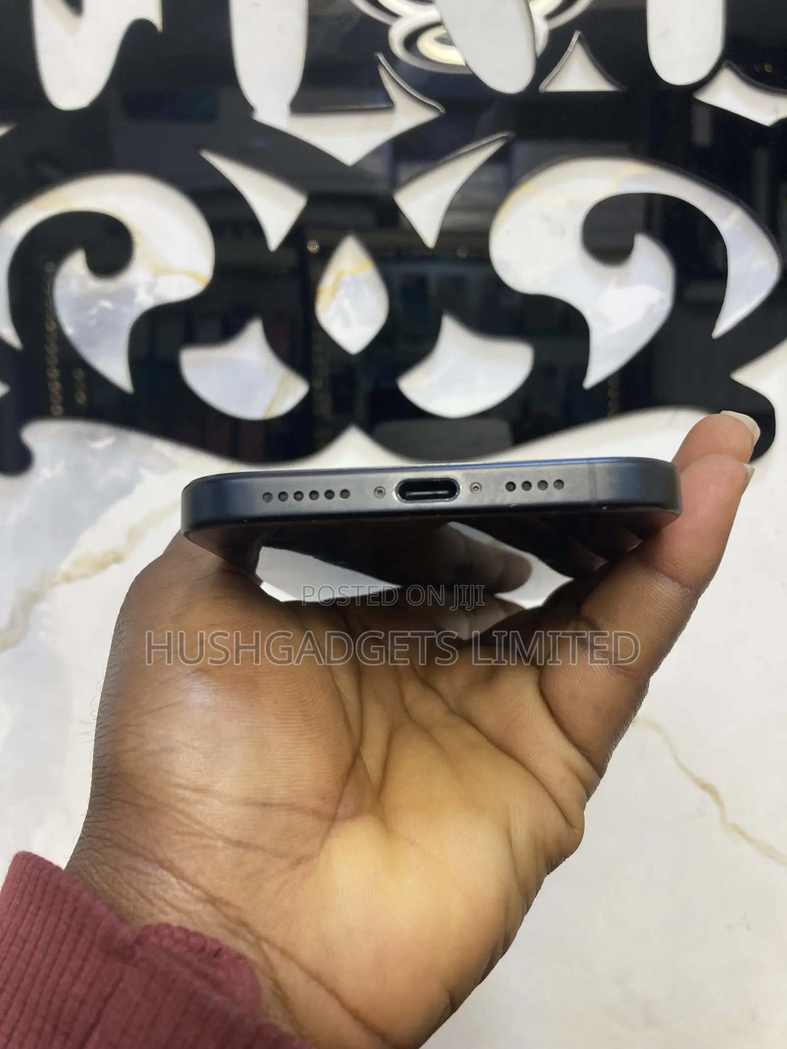 Apple iPhone 16 Plus 128 GB Black