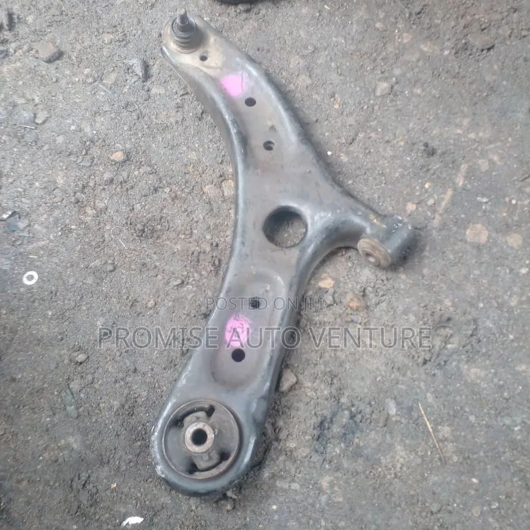 Front Lower Arm Hyundai Elentra, Cerato,veloster 2011, 2014