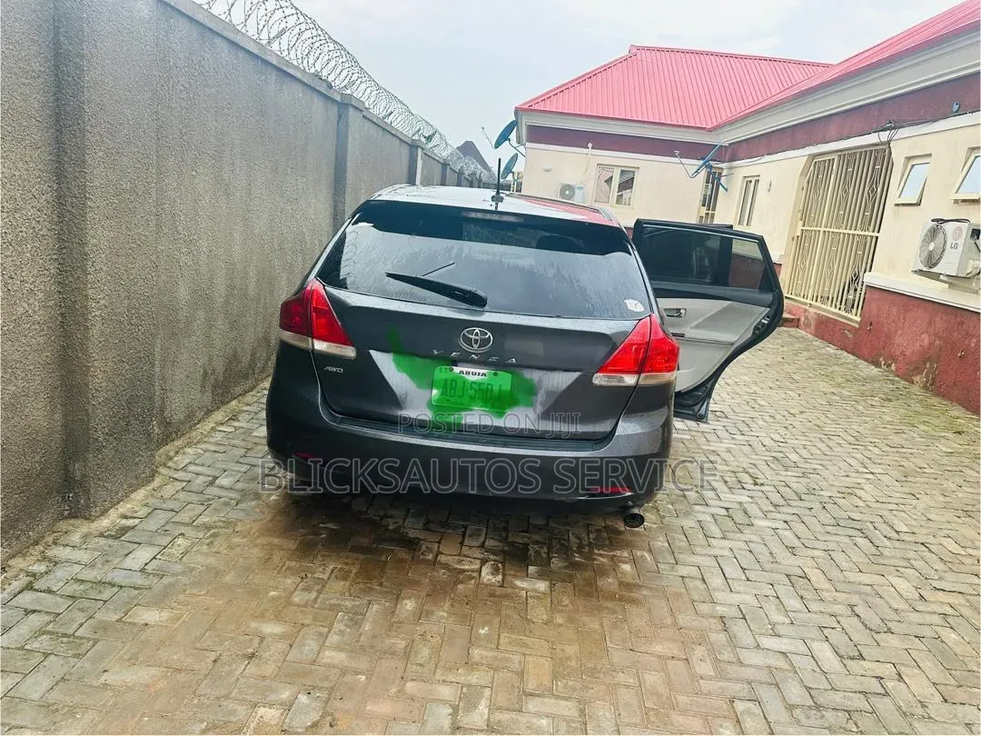 Toyota Venza 2012 Gray