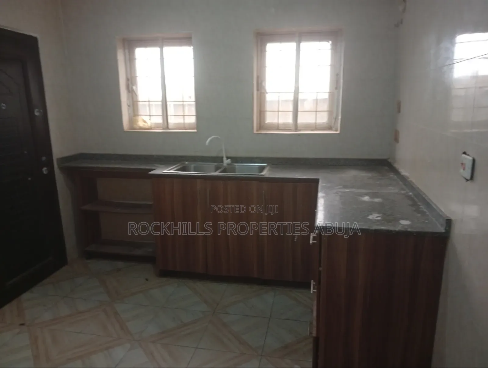 2bdrm Apartment in Fo1 Kubwa for rent