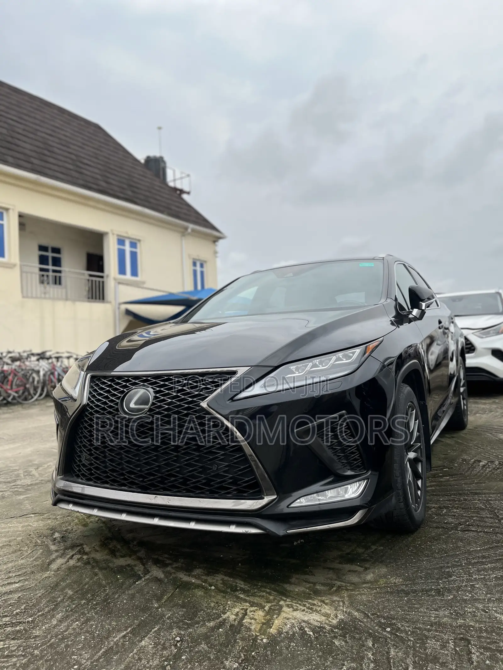 Lexus RX 350L 4WD 2020 White