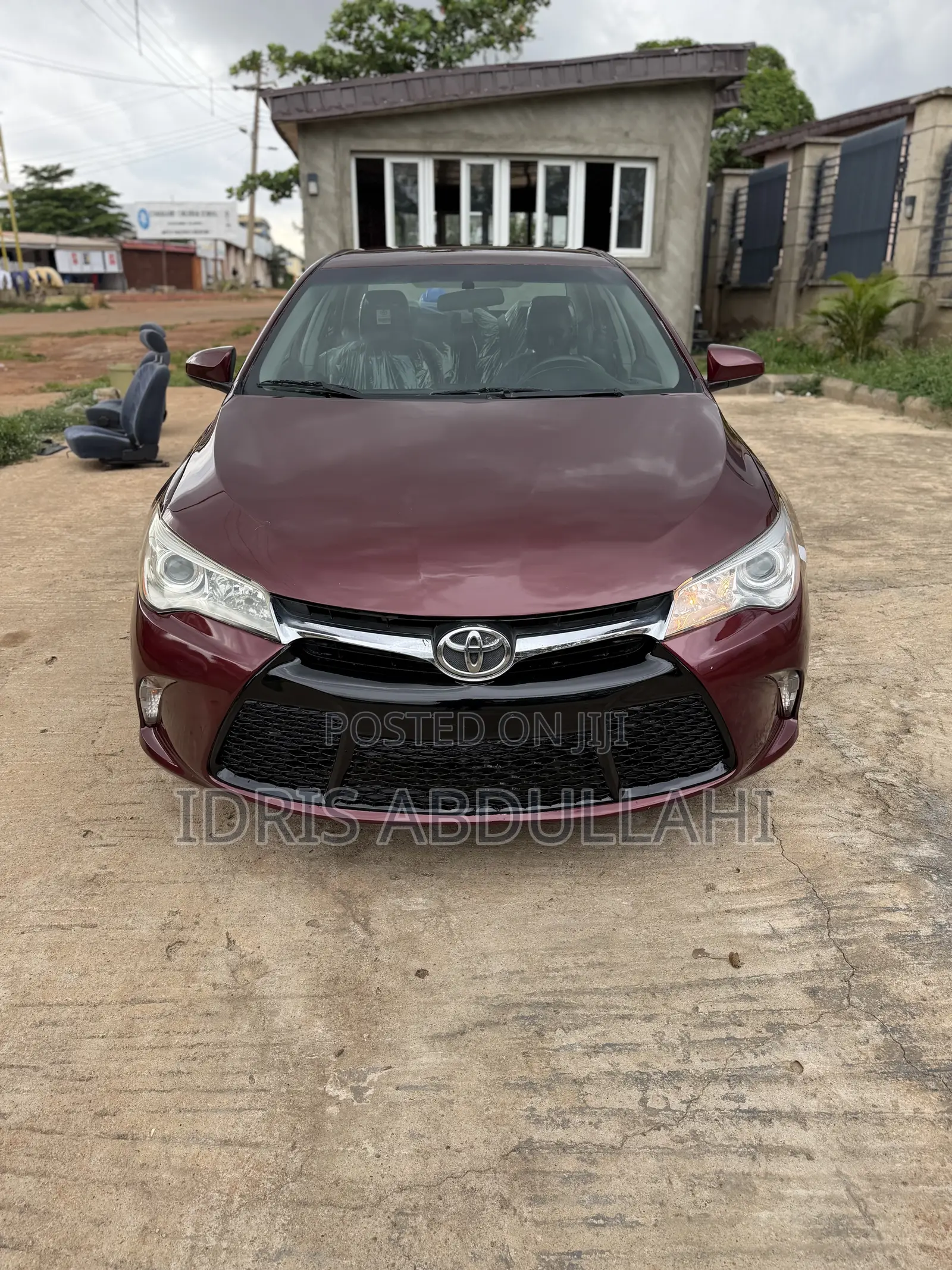 Toyota Camry 2016 Maroon