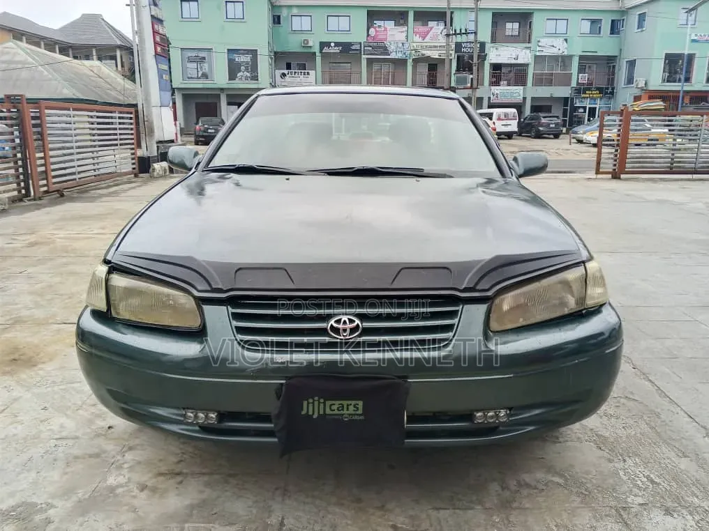Toyota Camry Automatic 1999 Green