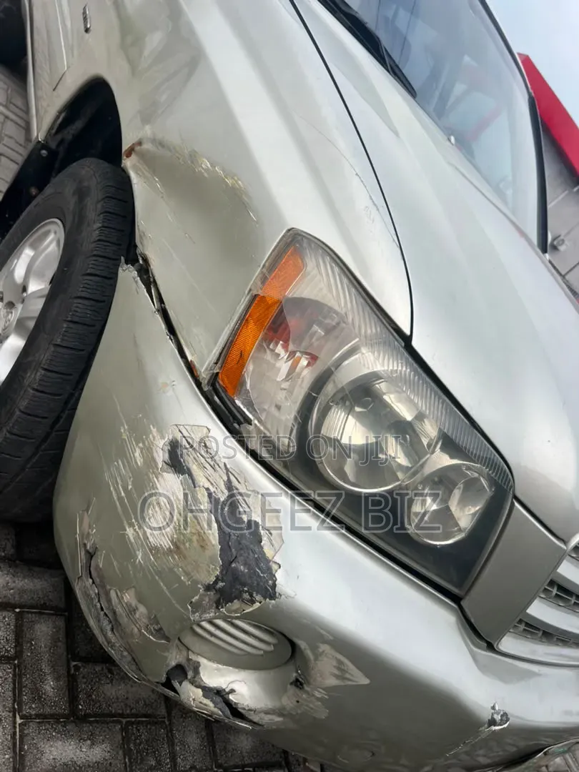 Toyota Highlander Limited V6 AWD 2002 Silver