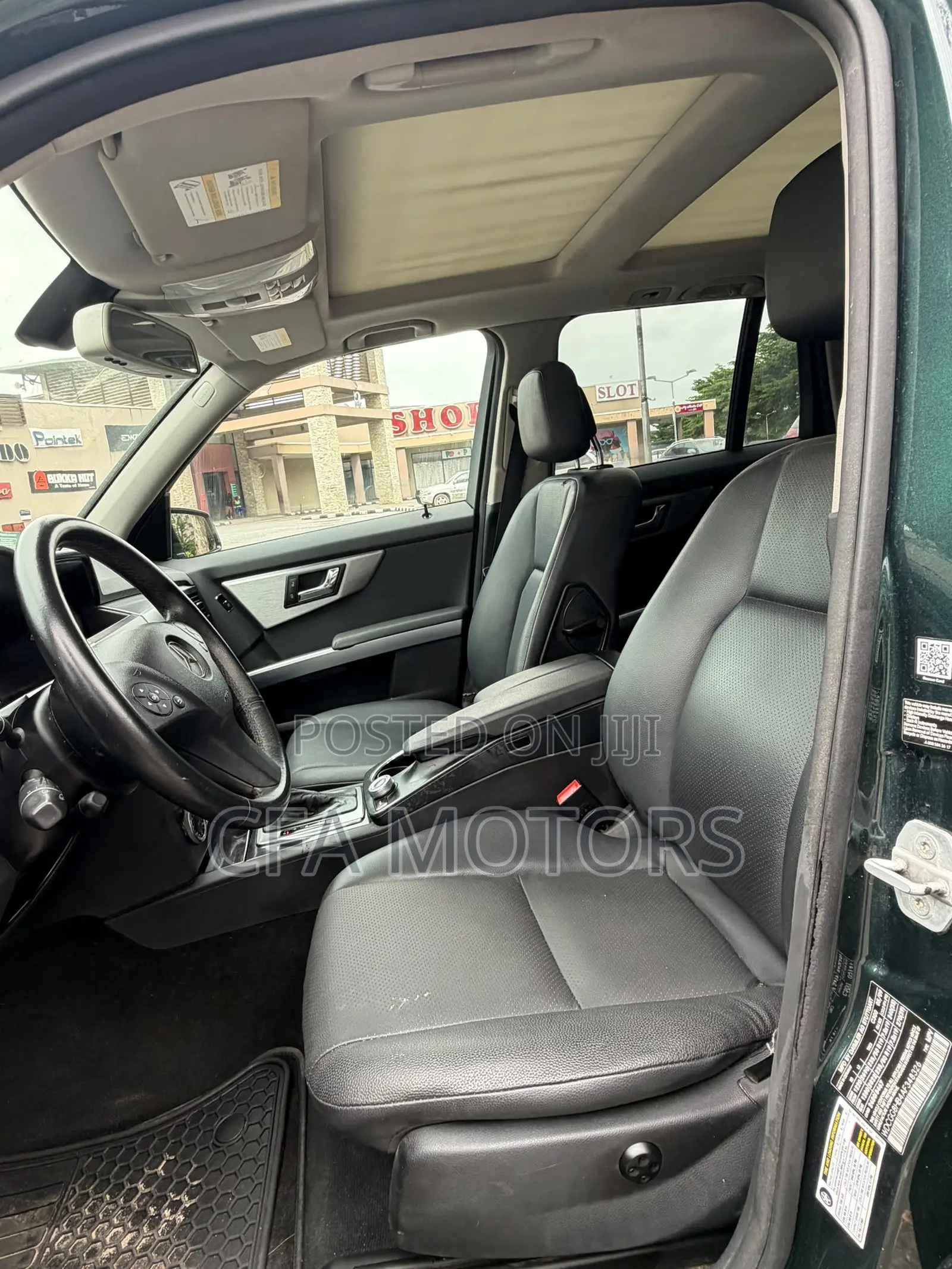 Mercedes-Benz GLK-Class 350 2010 Green