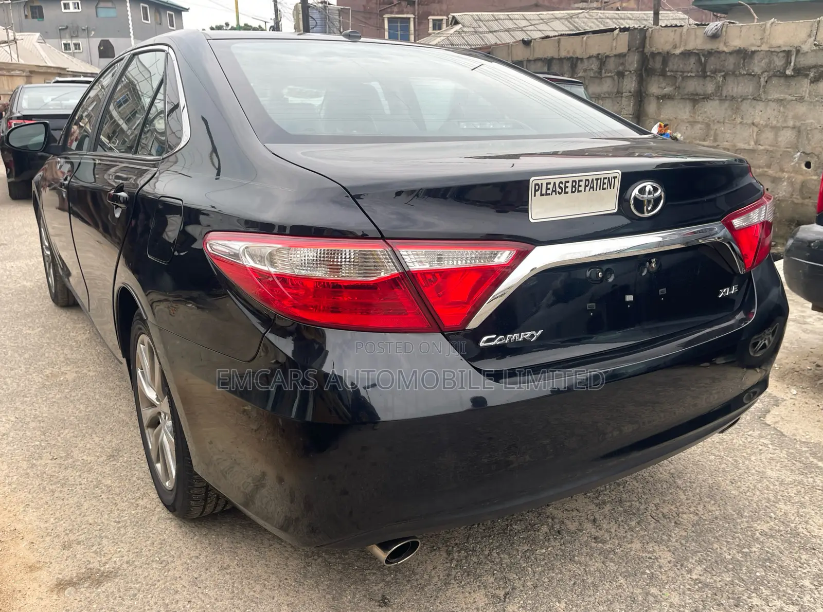 Toyota Camry XLE 4dr Sedan (3.5L 6cyl 6A) 2017 Black