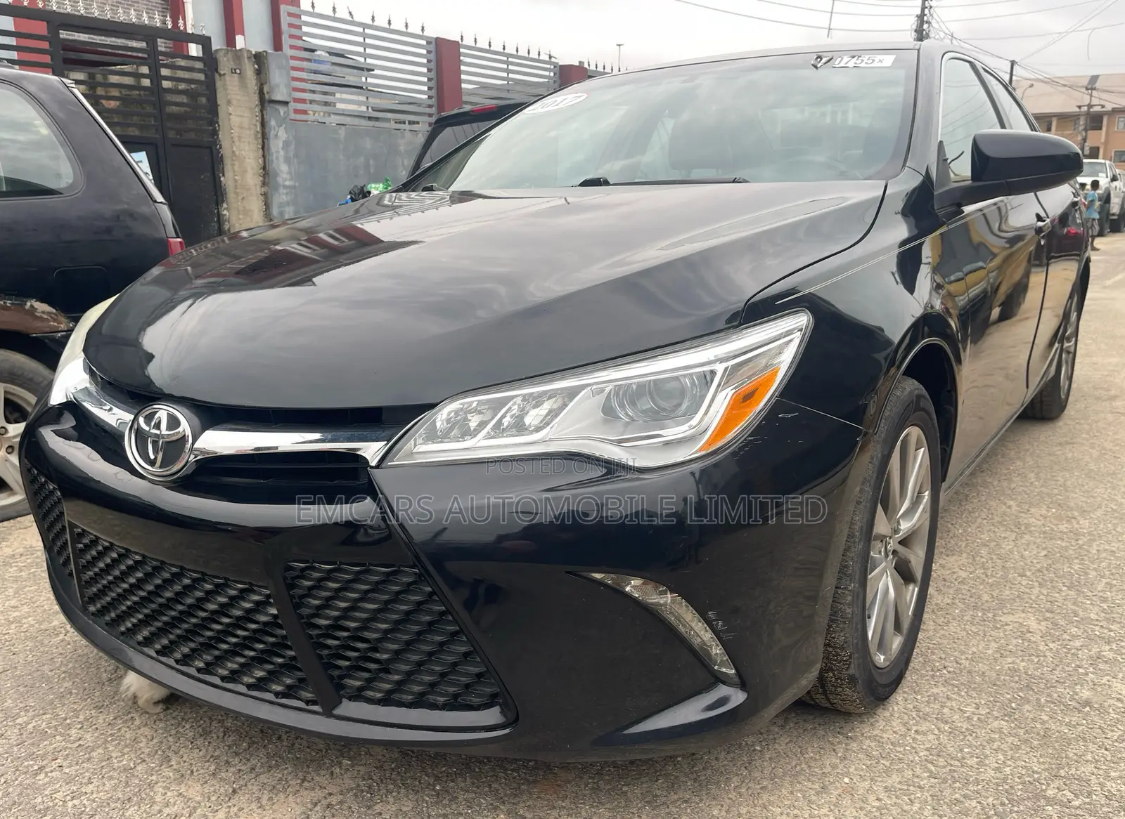 Toyota Camry XLE 4dr Sedan (3.5L 6cyl 6A) 2017 Black