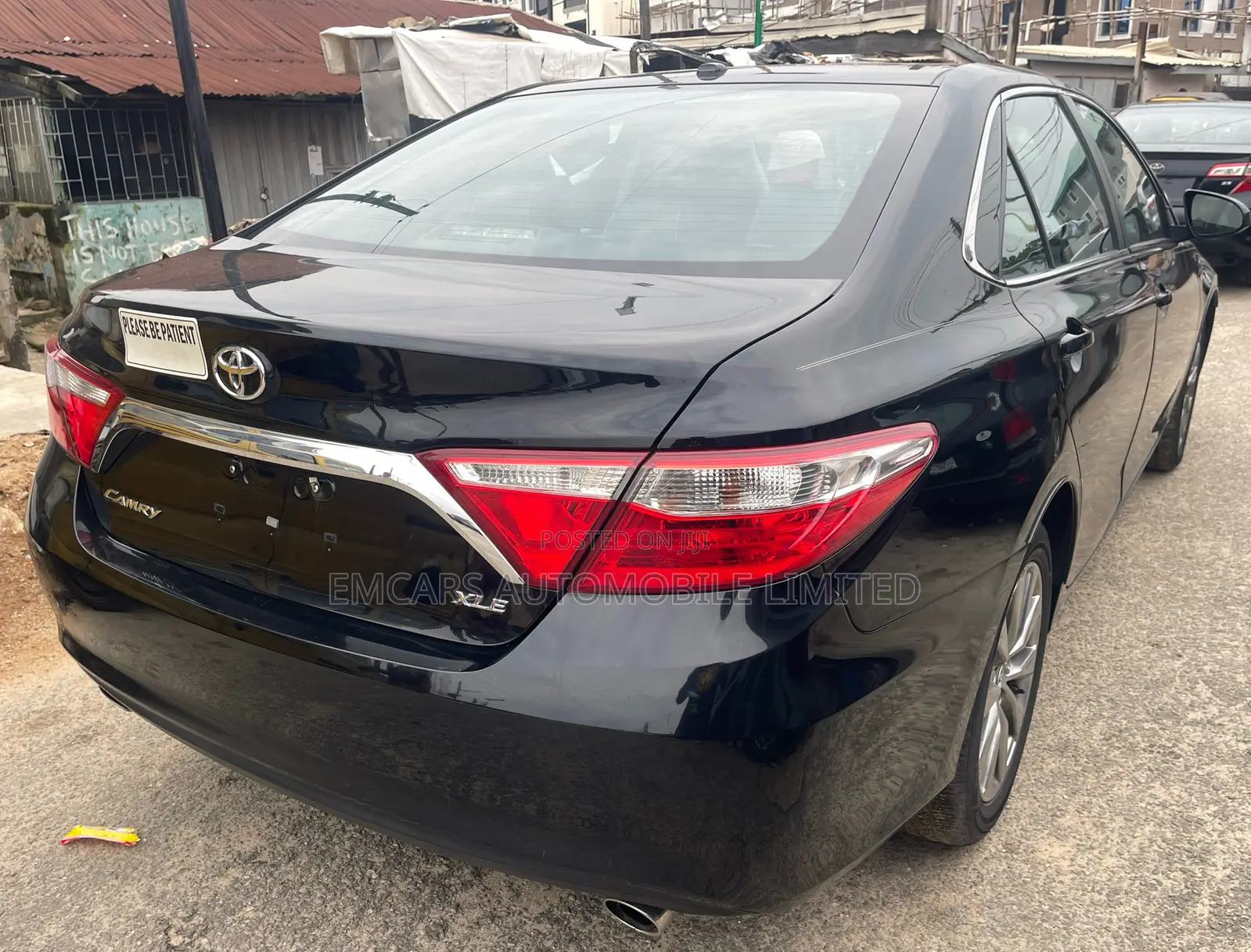Toyota Camry XLE 4dr Sedan (3.5L 6cyl 6A) 2017 Black